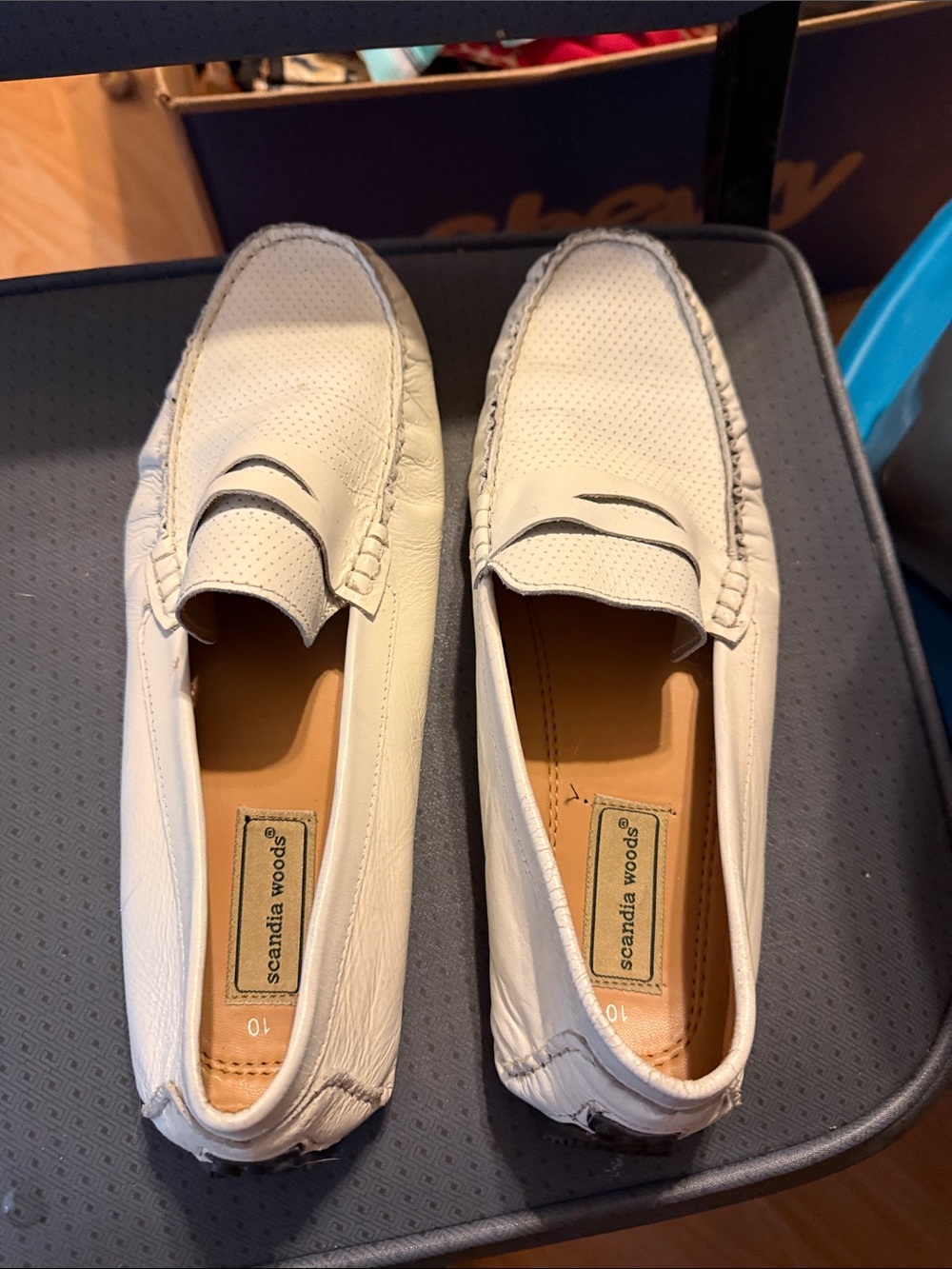 Scandia Woods Men’s White Leather Slip-On Loafers
